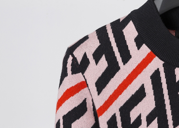 ブランドセーター細部ディテール